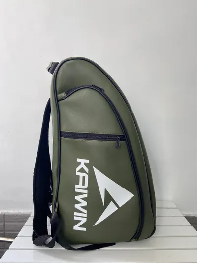 Tennis and pickleball backpack, 300,000 VND — 3/4