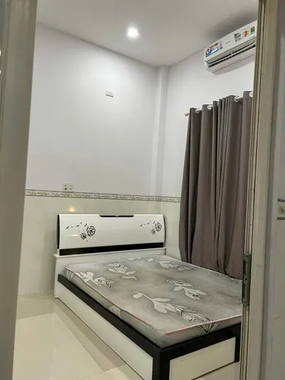 Cho thuê nguyên căn nhà ở phía bắc Nha Trang, 3 phòng ngủ, 16 triệu VND/tháng — 4/9
