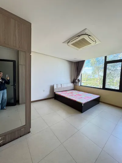 3-Bedroom House for Rent – West Side VCN