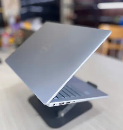 Dell Inspiron N5440 laptop, i7, 16GB RAM, 1TB SSD, MX570 — 4/6