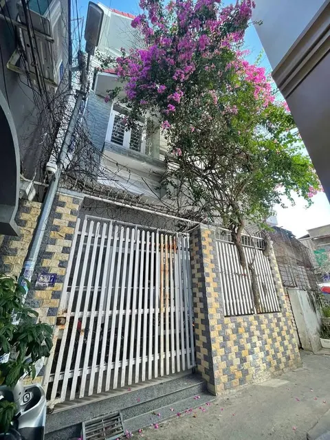 7-bedroom whole house for rent on Cao Van Be, 33M VND/month