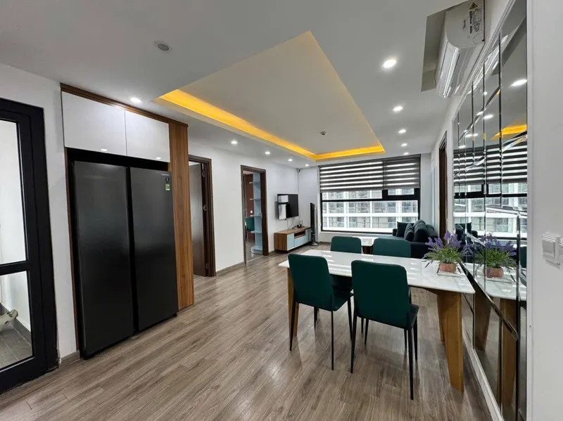 Cho thuê căn hộ 3 phòng ngủ có nội thất, tòa Hud Building, trung tâm thành phố — 3/5