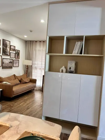 Gold Coast 풀옵션 2베드룸 아파트, 61 m², 월 2,600만 VND