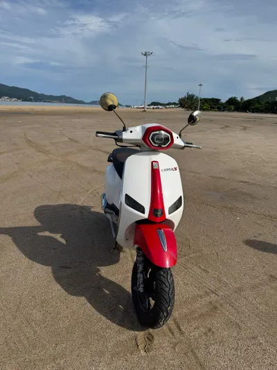 Vera 50cc scooter 2022 for sale, 8.7M VND