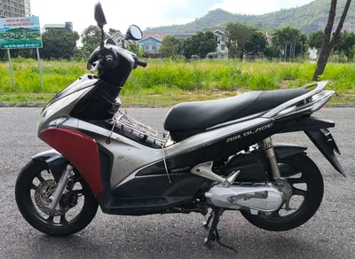 2012 Scooter/Motorbike – Blue Card, Fuel Efficient, Ready to Ride — 2/3