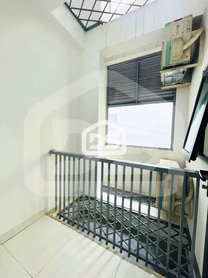 Furnished 32m² apartment for rent on Phạm Ngọc Thạch, 7.5M VND/month — 6/7