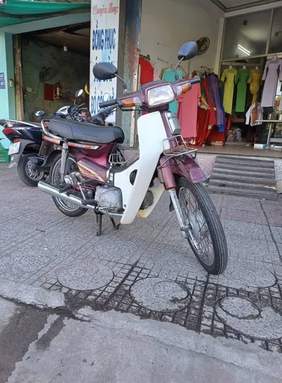 Daelim motorbike for sale, smooth engine, full functions — 2/4