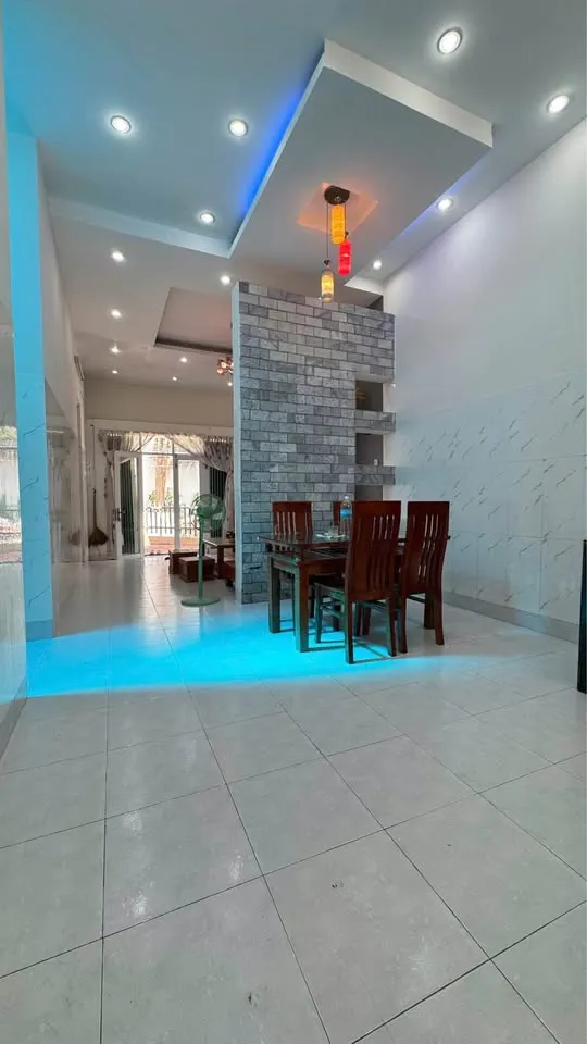 Whole house for rent in Vĩnh Thạnh, 6M VND/month — 9/9