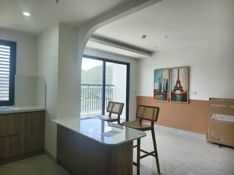 3-bedroom furnished apartment in CCU complex, 24M VND/month