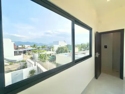 Nhà tân cổ điển bán trên đường Sáu Sào, Diên Điền, giá 2,69 tỷ VND — 9/10