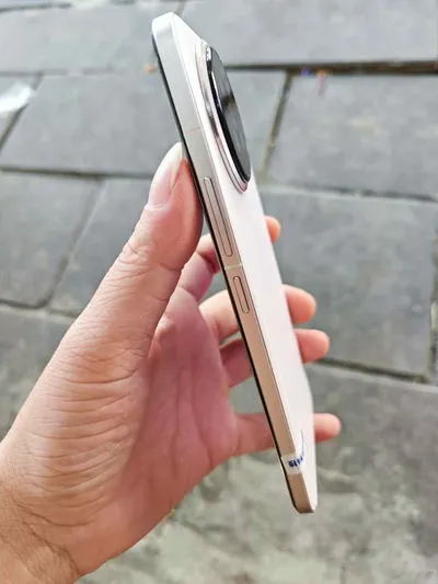 Xiaomi Civi 4 Pro 12/256GB 스마트폰 판매, 5.2백만 VND — 5/10