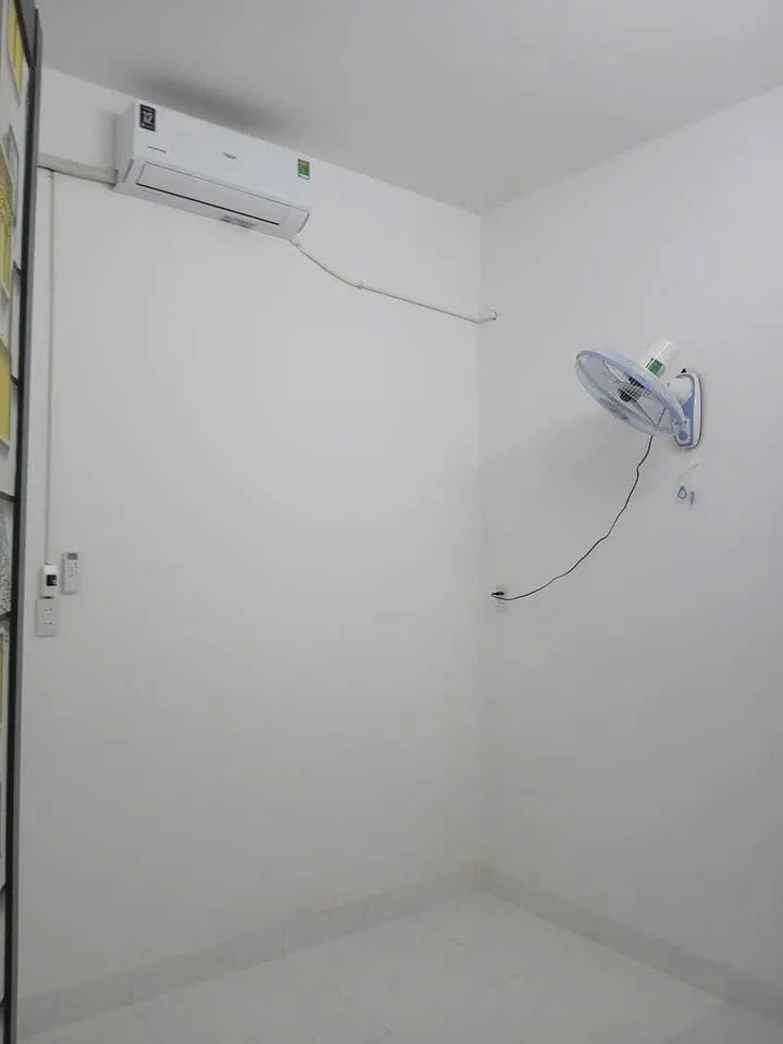 Furnished house near Hon Chong for rent, 10M VND/month — 4/10