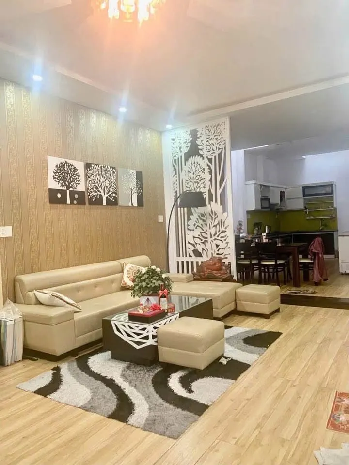 Furnished front-facing house for rent on Hoang Van Thu, 24M VND/month — 6/8