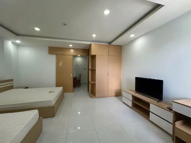 1-bedroom furnished apartment on Hoàng Diệu, Nha Trang, 10M VND/month — 2/9