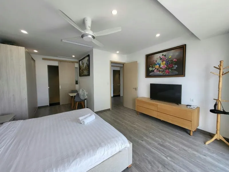 Spacious 3-bedroom apartment at Gold Coast, Nha Trang center — 3/4