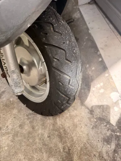 出售SYM Attila踏板车，400万越南盾 — 3/4