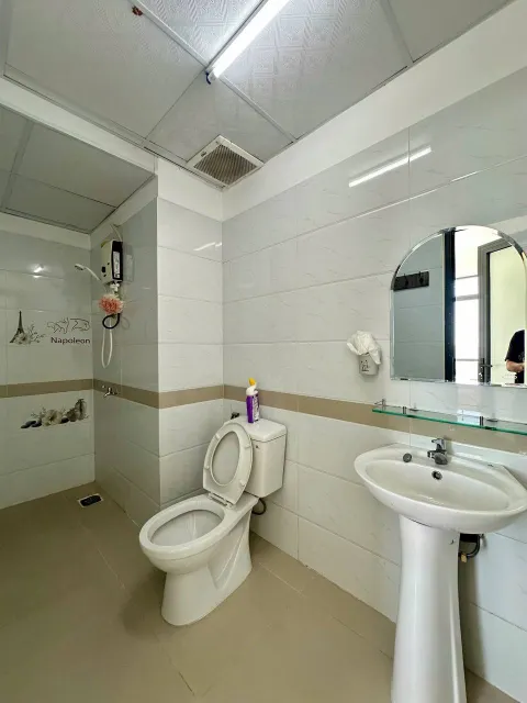 3-bedroom corner sea-view apartment for rent, Napoleon, North Nha Trang