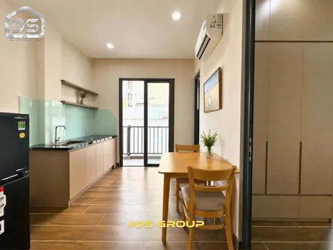 2-bedroom furnished apartment for rent, Hung Vuong street, city centre
