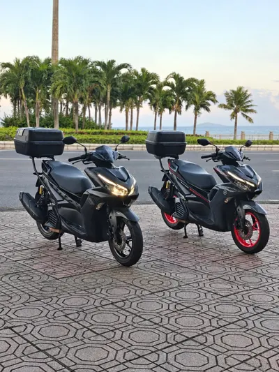 2 скутера Yamaha NVX V2 155cc 2022 на продажу — 12/12
