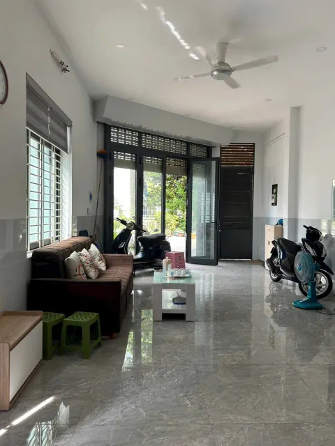 3-storey house for rent in North Nha Trang, 4 bedrooms
