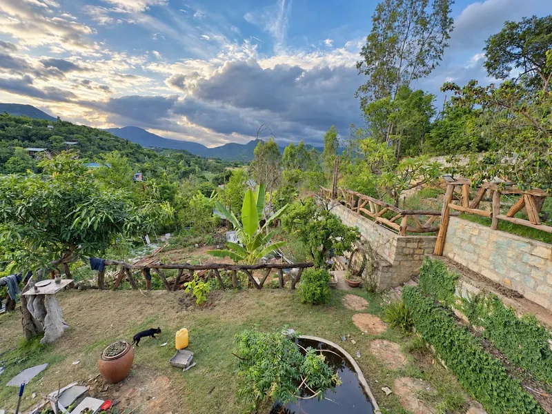 4-bedroom house with garden in North Nha Trang (Nguyen Xien)