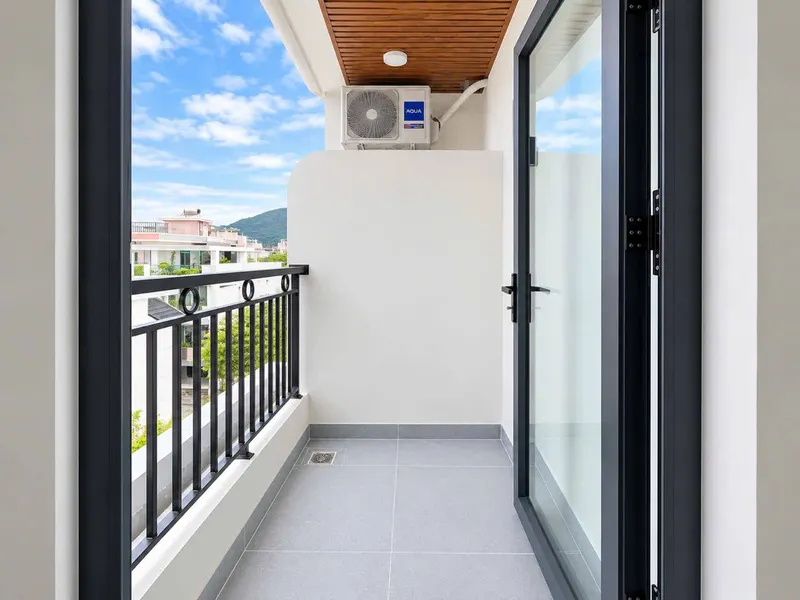 Furnished studio for rent in Hon Chong, North Nha Trang — 9/10