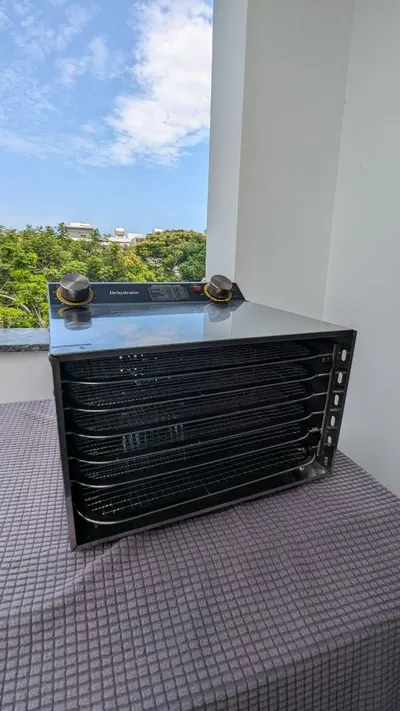 Food dehydrator and artificial balcony greenery for sale