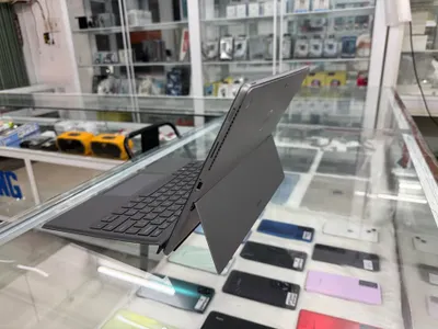 Dell 7320 Detachable laptop, i7 11th gen, 16GB/256GB, LTE — 4/7
