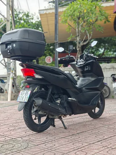 Honda PCX V2 125cc scooter for sale — 4/4