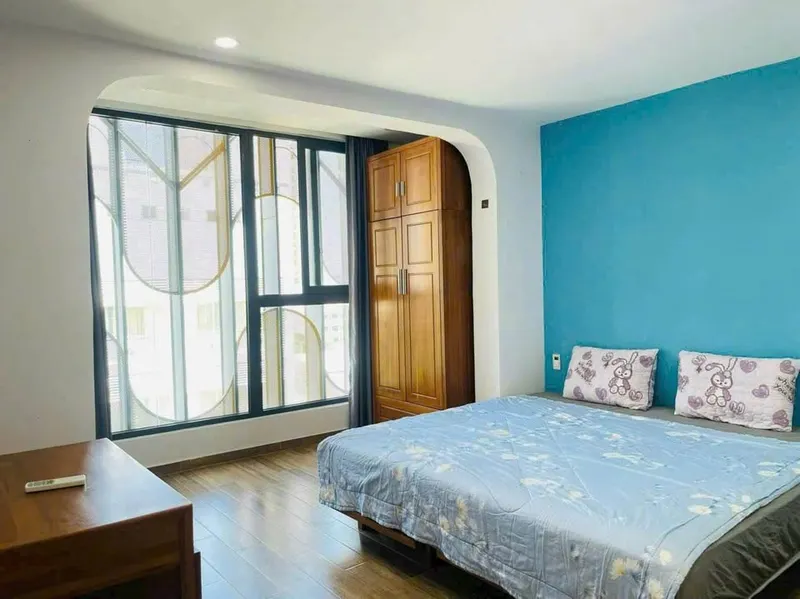 Studio apartment for rent on Hoang Hoa Tham street, near the beach, 8M VND/month — 4/5