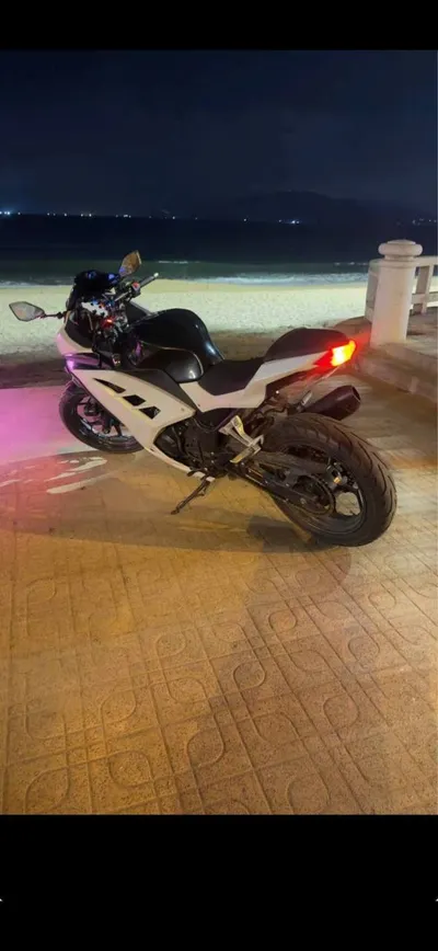 Продам Kawasaki Ninja 300 — 2/3