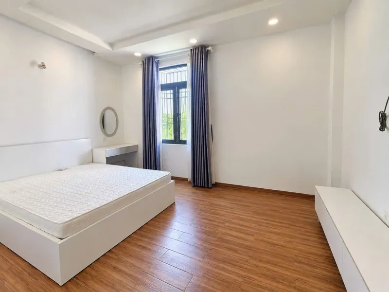 Spacious 3-Bedroom House for Rent on West Nha Trang – 32M VND/Month