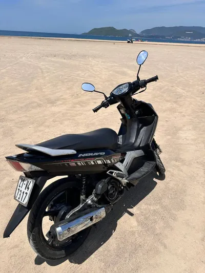 Nouvo 4 Scooter – Blue Card, Good Condition, Brakes Need Replacement — 4/6
