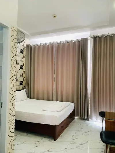Hotel building for rent in Hon Xen, 14 rooms, 45M VND/month — 4/5