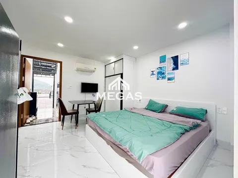 Luxury studio apartment with balcony, Phuoc Hai