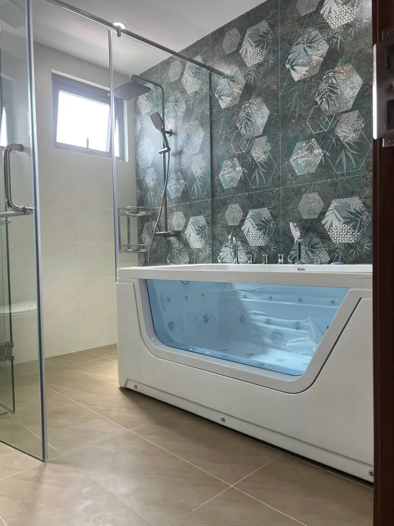 2-bedroom new apartment for rent in central Nha Trang, 25M VND/month