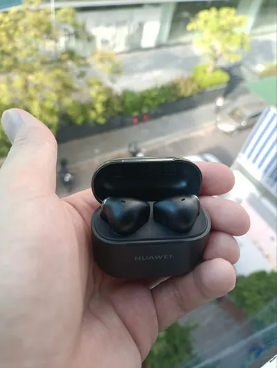 Freebuds SE 3 蓝牙耳机 – 几乎全新