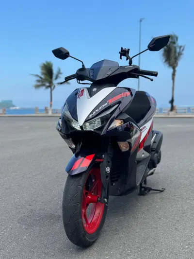 Yamaha NVX 155 motorbike (2017) for sale — 8/8