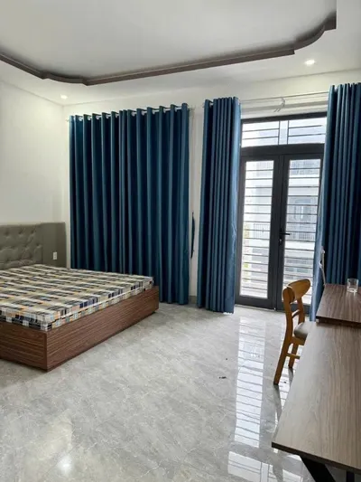 황롱군 4층 주택 – 7개 침실, 110m² – 월 2천만 동