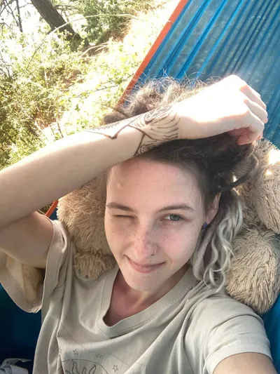 Dreadlocks and braiding services, visiting for two months from Nov 3