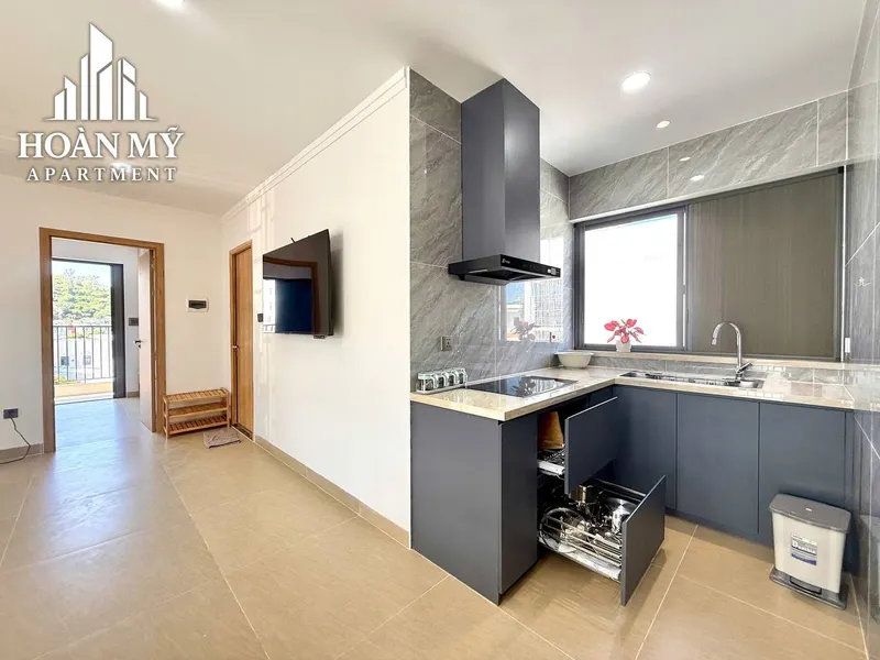 2-bedroom apartment near Hon Chong, 200 m from the sea, 27M VND/month — 2/3