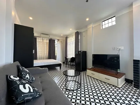 Studio apartment for rent, Hoang Hoa Tham street, near the centre