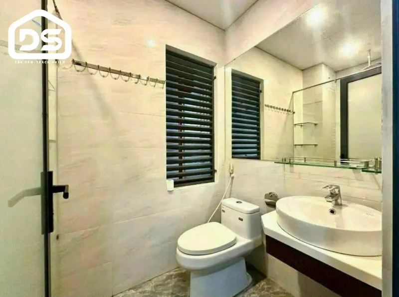 Furnished apartment on Tran Phu street, city centre, 10M VND/month — 5/5