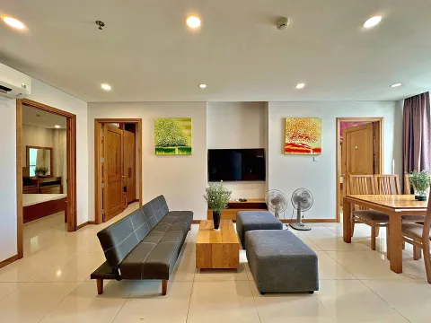 3-bedroom apartment for rent at Maple, 04 Tôn Đản, 25M VND/month
