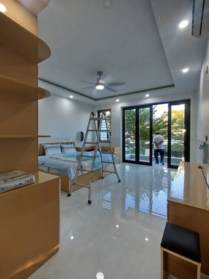 4-bedroom furnished house for rent in My Gia, 270 m²