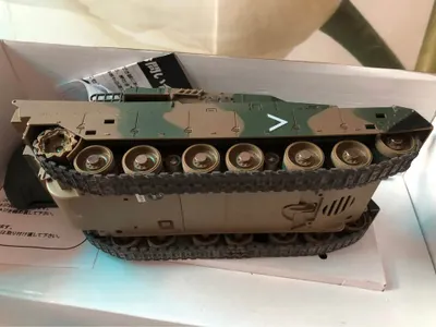 New sealed remote-control tank toy — 6/8