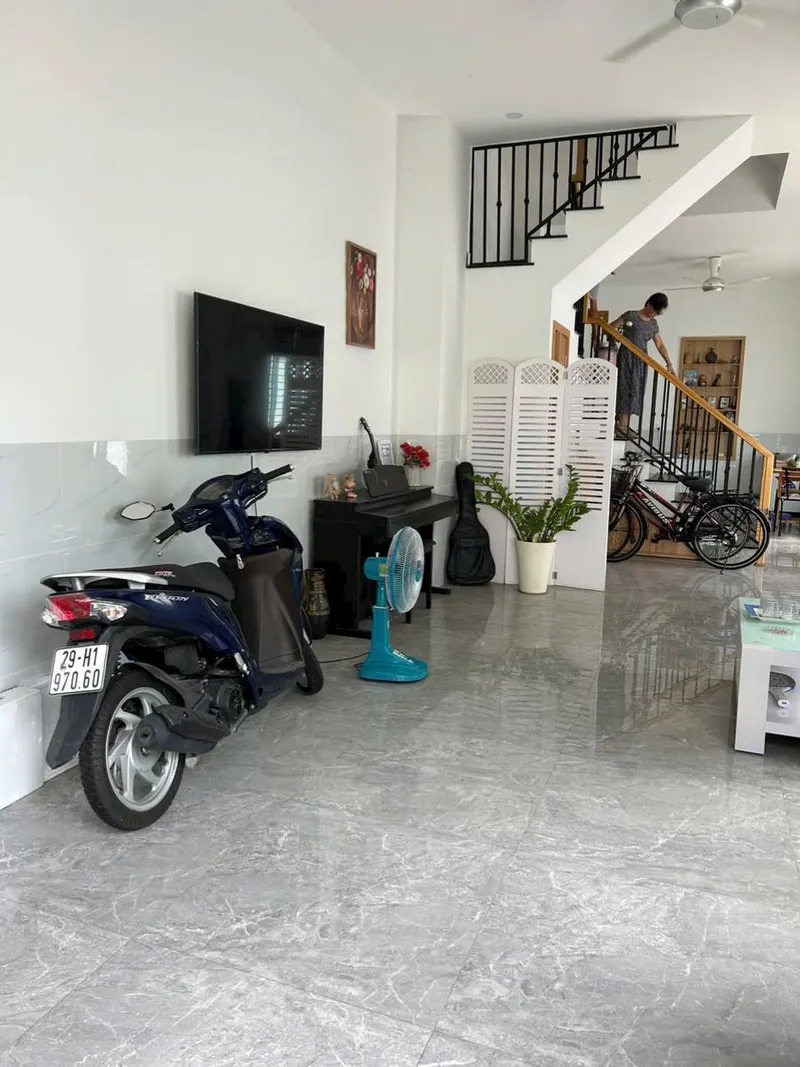 3-storey house for rent in North Nha Trang, 4 bedrooms