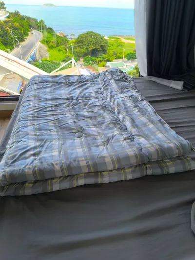 Multi-item sale: tennis racket, sterilizer, kids' high chair, blanket, and more — 5/7