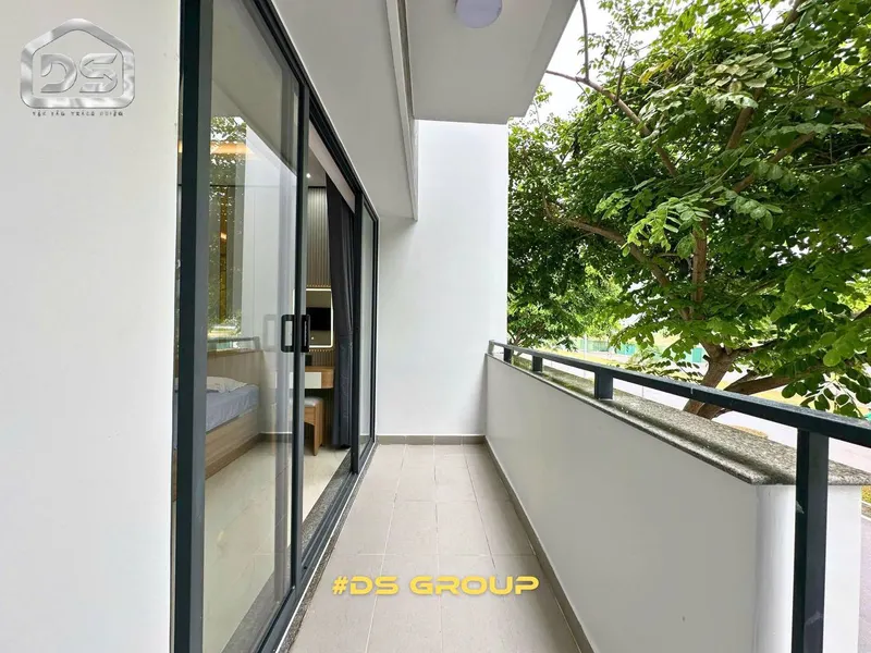 Spacious pet-friendly apartment with big balcony, VCN Phuoc Long 2 — 6/8