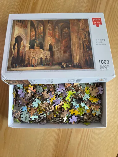 Puzzle 1000 pcs + Organizer Board & Board Game Bundle